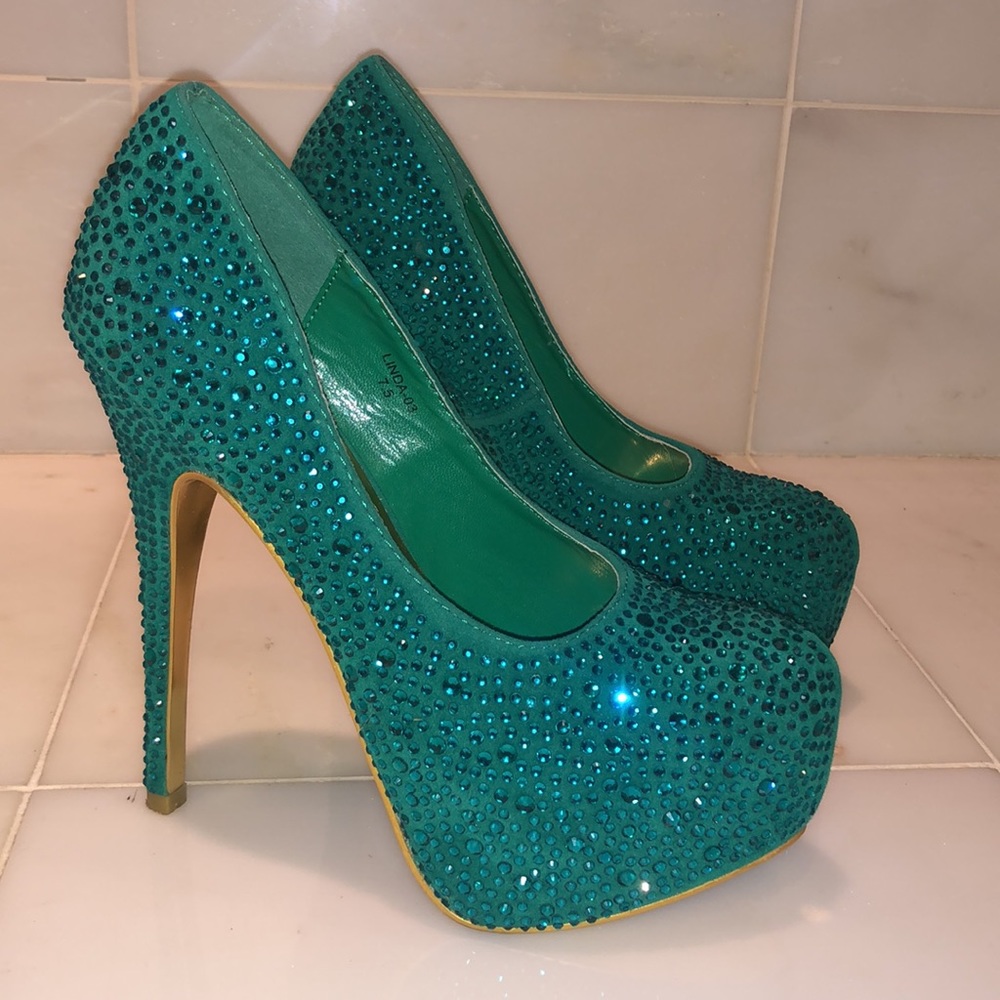 Showstopping Emerald Green rhinestone Heels